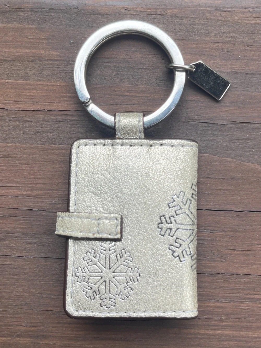 Vintage Coach gray/silver mini photo-book keychain 🤍❄️